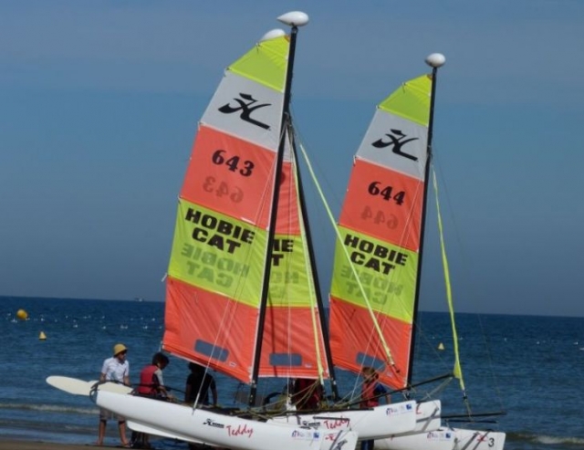  Alquiler de gato Hobie 